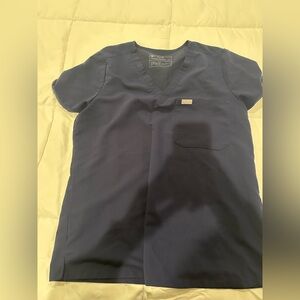 Figs women’s navy Blue Short Sleeve scrub top